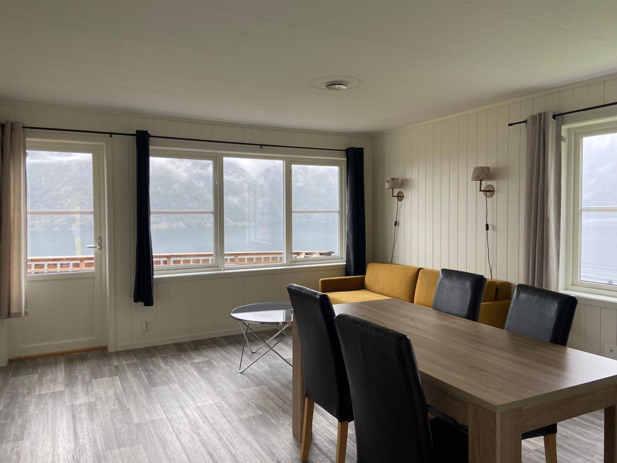 Winjum Apartments Aurland Stegastein Exterior foto